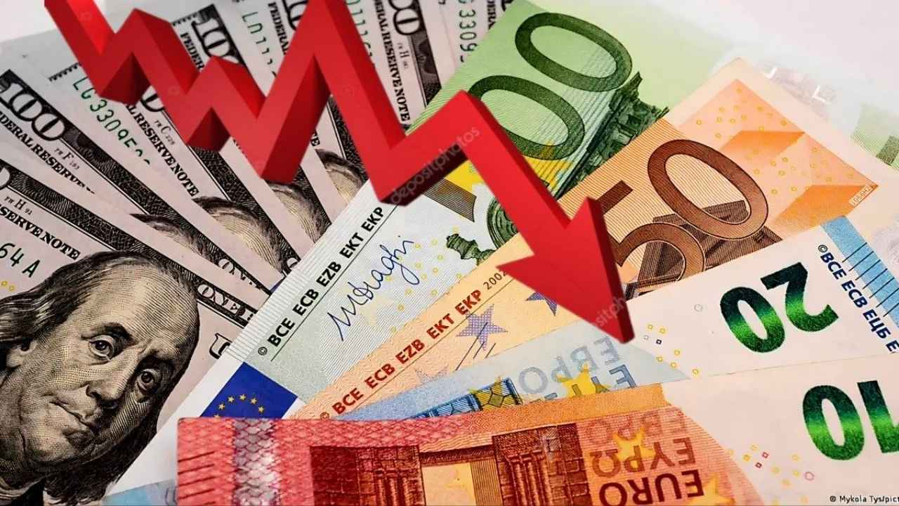 El dólar y la Moneda Libremente Convertible registran caída en Cuba